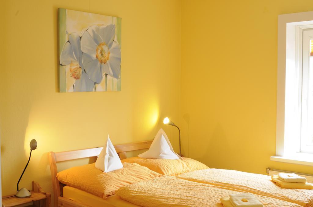 Zur Alten Stadtmauer Hotel 2*